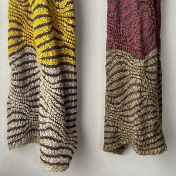 Essentials Multicolored Wave Scarf - Picture 3 of 8